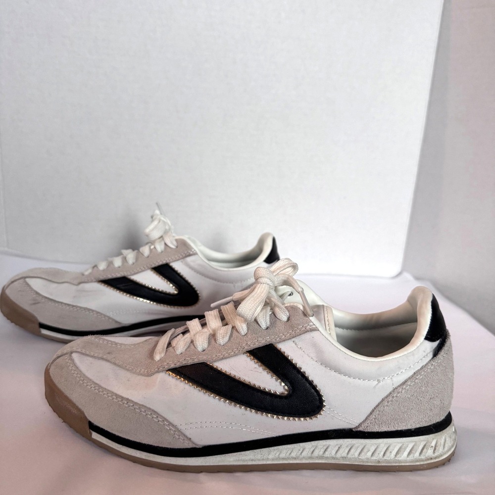 Tretorn Kristine Elite G Womens 7M White Black Grey Suede Retro Sneakers